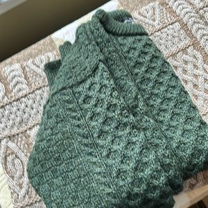 Irish crew neck sweater